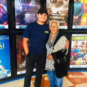 Meet your Posher, Leo